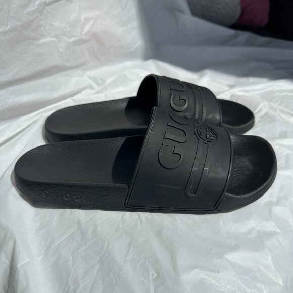 GUCCI Pursuit '72 Black Logo Rubber Slide - Picture 2 of 7